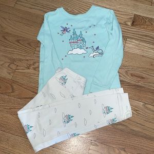 GAP kids pajamas size 5